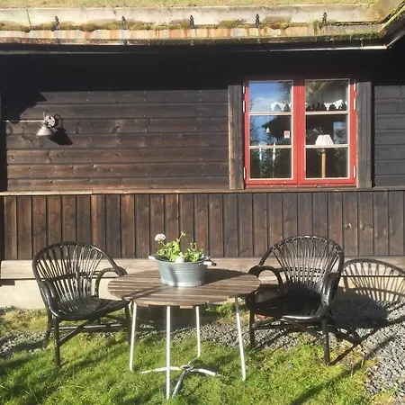 Hestasen Ved Sjusjooen Holiday home *